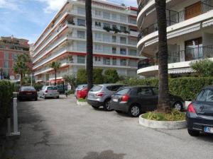 Studio face mer avec terrasse, proche plages et centre, Wifi gratuit - FR-1-196-216