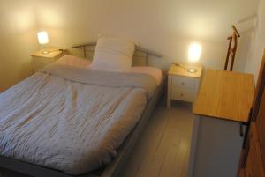 Maisons de vacances Agreable maison calme avec terrasse, jardin et vue sur verger : photos des chambres