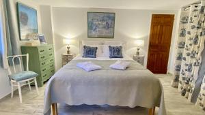 Fermes Mas de Veroncle, piscine et quietude a Gordes : photos des chambres