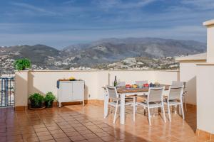Blue Nautico - penthouse with stunning views of La Herradura