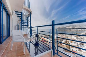 Blue Nautico - penthouse with stunning views of La Herradura