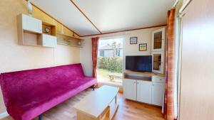 Maisons de vacances Le Chalet de L Auzance - Piscine & Plage : photos des chambres