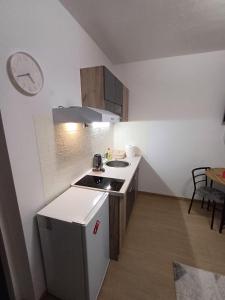 Kućica LaMa-Кућица ЛаМа