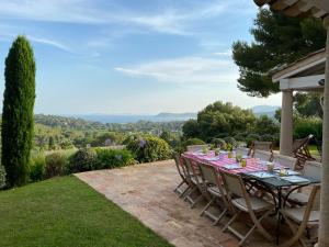 Maisons de vacances Tres belle villa vue mer - Piscine a debordement : photos des chambres