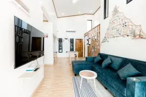 เทอร์คอยซ์สิชลพูลวิลล่า - Ban Phang Pling