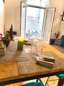 Studio T1 Centre - Idéal couple & amis - Confort - WIFI - Calme - Climatisation - Coin Terrasse
