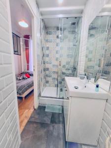 Studio T1 Centre - Idéal couple & amis - Confort - WIFI - Calme - Climatisation - Coin Terrasse