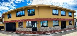 Hotel Pantagoreño - Berlín