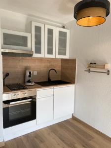 Bel appartement côté Port avec Piscine & Tennis proche Plage