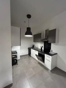 Appartements chambre meublee Nantaise dans un T3 commun avec terrasse : photos des chambres