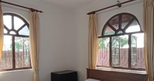 S and P Happy Family Living