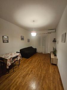 VATICAN PITTORE HOUSE