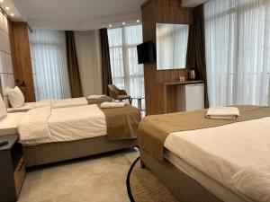 Pars Palas Hotel