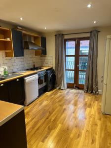 Large duplex 2 bed city apartment