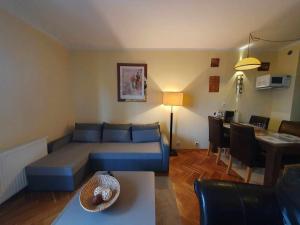 Apartament Urocza