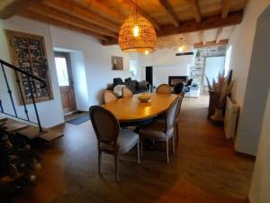 Maisons de vacances Maison au calme plateau de Lhers proche Lescun pour 6p : photos des chambres