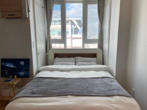 Jegi-dong Station Exit 1, High-rise Full Option