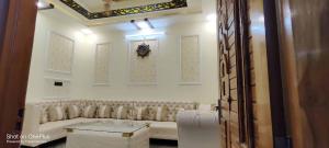 Blessings Home Stay 5 Bedrooms Luxury Villa Exquisite 5 Bedroom Villa Ideal Family Home Stay with Spacious Living