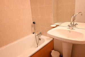 Résidence Petite Ourse A - Appartement 2 pièces 7 personnes à Vallandry proche des pistes MAE-2012