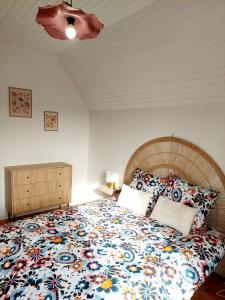 Grange rénovée avec vue dans village paisible