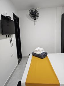 Zavara Hostal - Pueblo Tapao, 321-609-4407