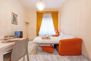 10 Minutes by Car from St Peters Basilica