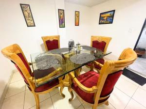 Espectacular apartamento familiar 1er piso - 04 personas - El Edén Centro Comercial
