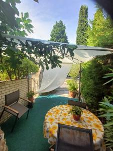 Studio San Simon close to beach