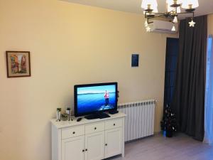 Ameri Plaza Natalias Apartment