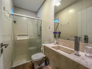 Studio completo a uma quadra da Beira Mar Norte