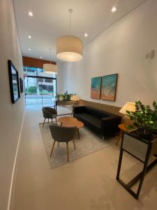 Studio completo a uma quadra da Beira Mar Norte