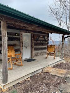 Cabin Lookout Mountain