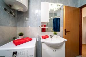 Apartments Nada