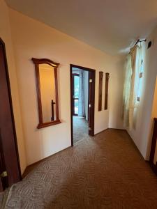 Luxury Villa in the Pines