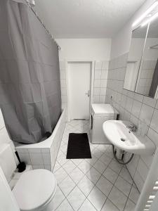 Beautiful flat with living room and kitchen sleeps 4p on separate beds and 2p on sofa