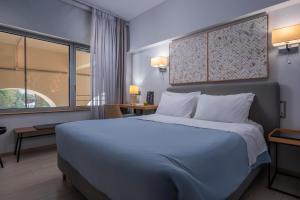 Square Elegant Suites