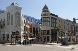 Bright & Spacious in Iconic LA Neighborhood-Free parking