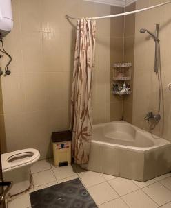 Quiet Dur Thani Apartment 199
