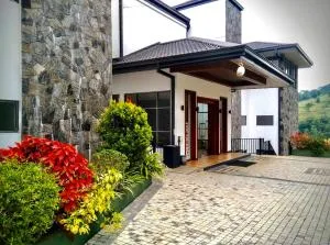 Riverbank Resort Gampola - Pitakanda