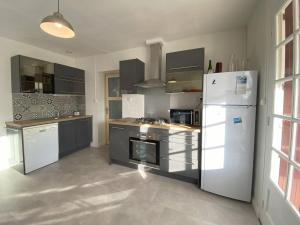 Maison avec jardin à 450m de la mer à Trégastel - FR-1-368-453