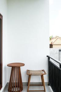 Villa Ajeg Tumbak Bayuh - Sunset and Rice Paddy Views