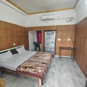 Govind Niwas Guest House - Katra