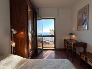 Maisons de vacances Grande villa familiale 8 pers. avec vue imprenable a Meze - FR-1-604-54 : photos des chambres