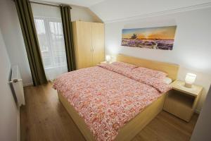 Apartament Domina - RO,EN,FR-Certificat clasificare 3 stele, Ministerul Turismului