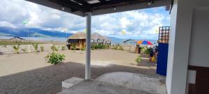 Willies Beach Resort