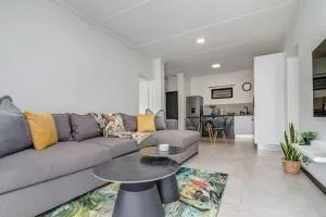 Country Charm 2Bed 2Bath Fourways Sandton - Chartwell