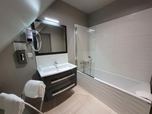 Hotels Domaine La Grande Bruyere : Chambre Deluxe