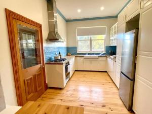 The Headmaster's - 4hvězdičkové hotely ve městě Kingscote