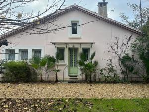 Maison familiale les Sablettes près de la mer