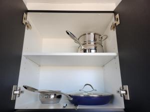 Brand New Modern 2BR Apt with Scenic Views in CBR